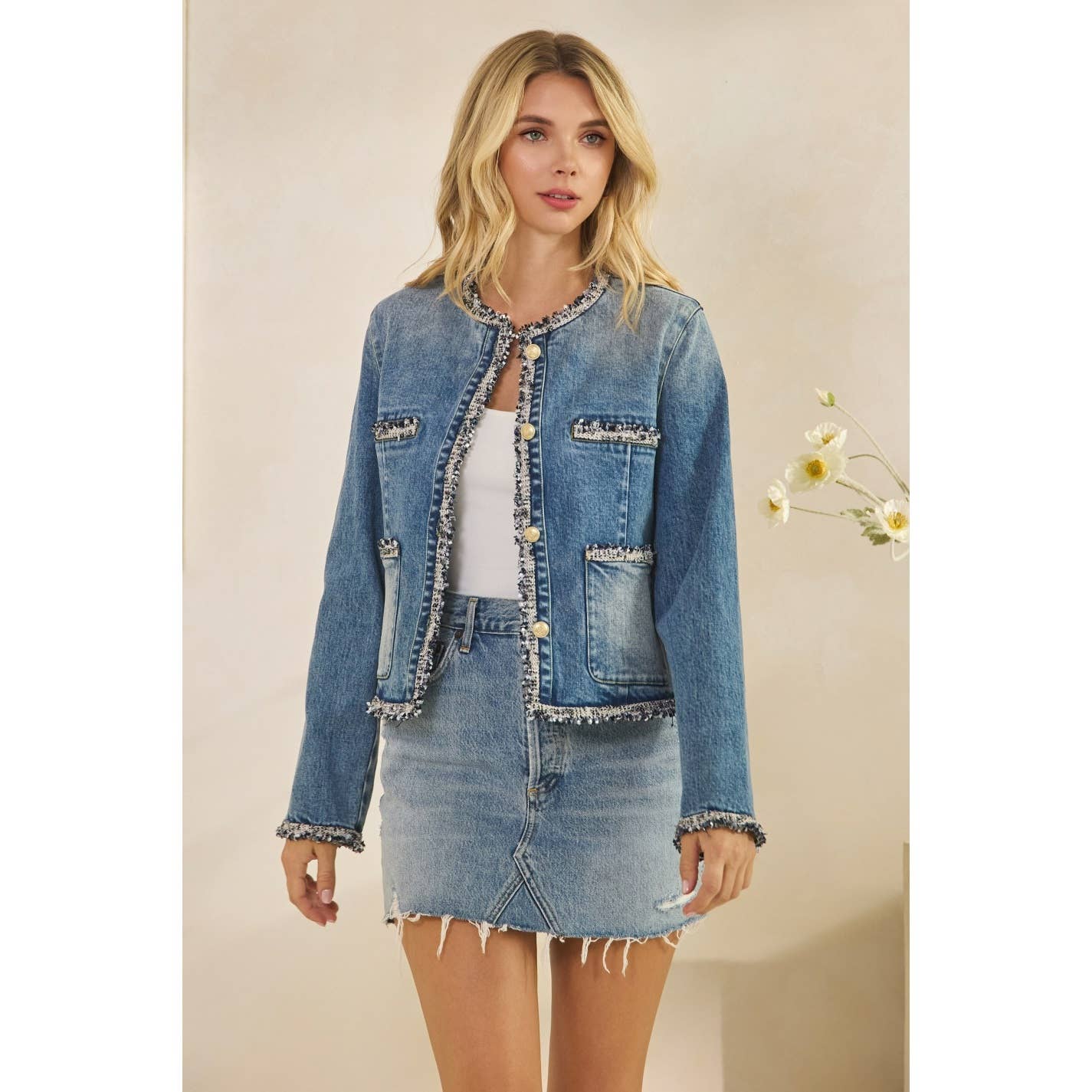 Tweed Trimmed Front Pocket Denim Jacke